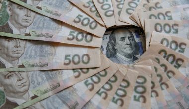 Η Ρωσία και το Ιράν εργάζονται για την ανάπτυξη ενός νέου νομίσματος από τους BRICS που θα αντικαταστήσει το δολάριο