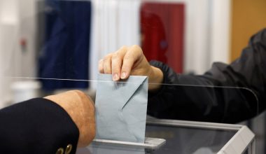 Εκλογές στη Γαλλία: Πάνω από 200 υποψήφιοι βουλευτές έχουν αποσυρθεί