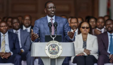 Κένυα: Ο πρόεδρος αποσύρει το φορολογικό νομοσχέδιο μετά τα αιματηρά επεισόδια 