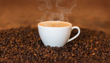 Καφές: Πόσα φλιτζάνια την ημέρα είναι ωφέλιμα – Από ποιες παθήσεις μας προστατεύει περισσότερο