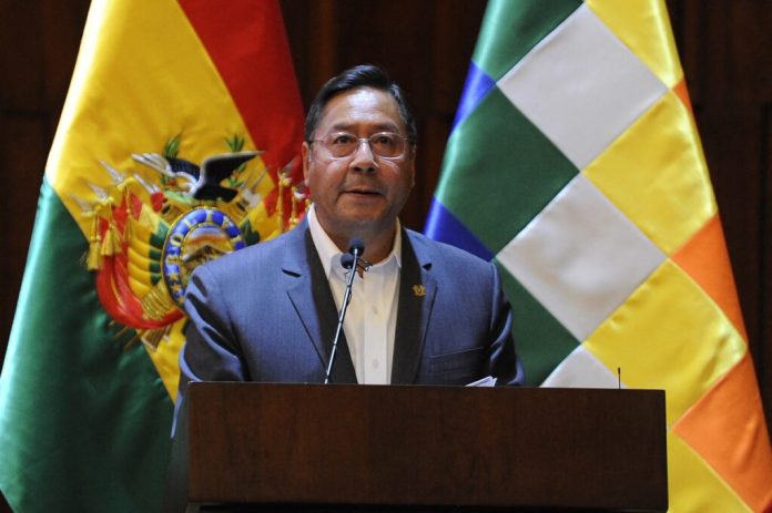 Βολιβία: Αρνείται οποιαδήποτε εμπλοκή στην αποτυχημένη απόπειρα πραξικοπήματος ο πρόεδρος Άρσε
