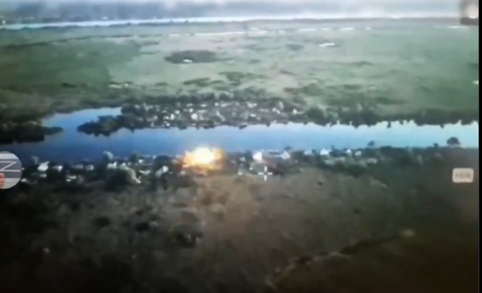 Βίντεο: Ρωσικό TOS έπληξε το προσωρινό σημείο ανάπτυξης των ουκρανικών Ενόπλων Δυνάμεων στα νησιά Δνείπερου