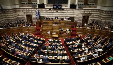 Κατατέθηκαν στη Βουλή οι συμβάσεις στρατιωτικής συνεργασίας Ελλάδας-Σαουδικής Αραβίας