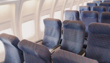 Ταξιδεύετε συχνά με αεροπλάνο; – Δείτε ποιες είναι οι πιο ασφαλείς θέσεις
