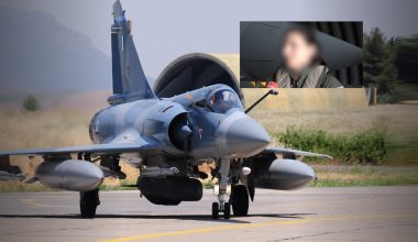 Ανεξήγητη εγκατάλειψη Mirage 2000-5 από την γυναίκα πιλότο του κατά την διάρκεια προσγείωσης στην Τανάγρα (upd)