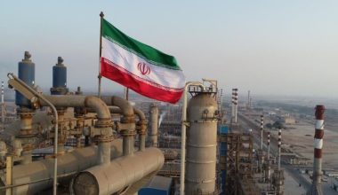 Ιράν: «Πουλάμε το πετρέλαιό μας όπου θέλουμε – Το εξάγουμε σε 17 χώρες»