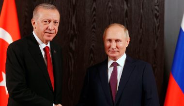 O Ρ.Τ.Ερντογάν κάλεσε τον Β.Πούτιν στην Τουρκία – Τι είπε για τον πόλεμο στην Ουκρανία
