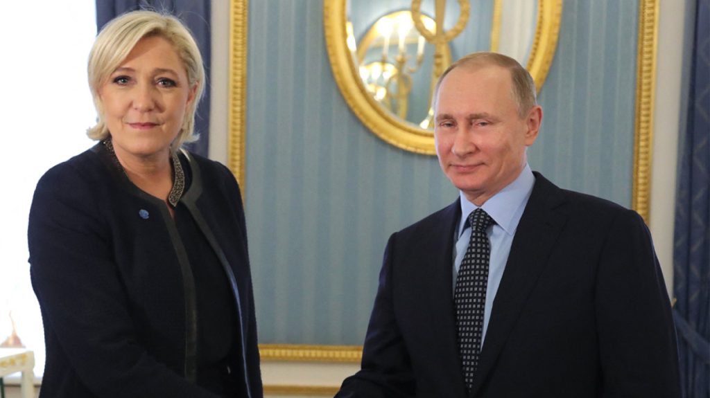 Ρωσικό ΥΠΕΞ για Μ.Λεπέν: «Ο λαός της Γαλλίας επιδιώκει κυρίαρχη εξωτερική πολιτική»