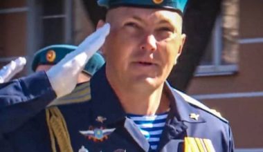 Ρωσία: Φυλακίστηκε διοικητής μονάδας αλεξιπτωτιστών με κατηγορίες για διαφθορά