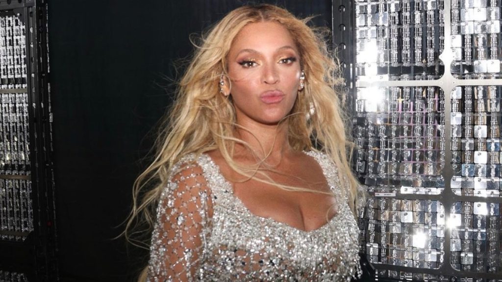 Το «τερμάτισαν» στο Παρίσι: Έκαναν κέρινο ομοίωμα στην Beyonce και την έκαναν λευκή! (φωτό)