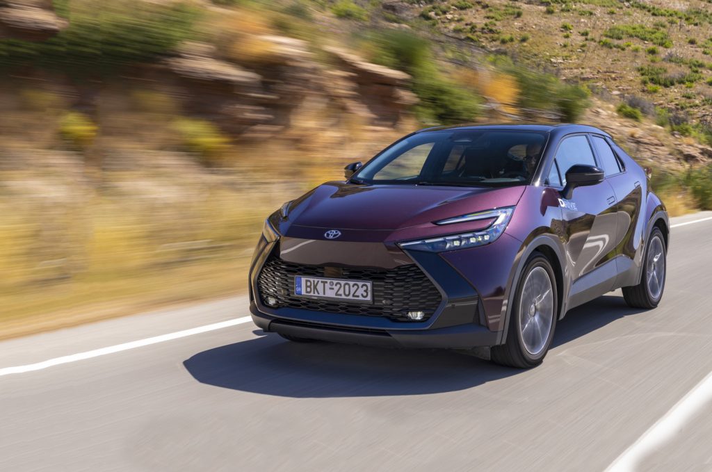 Test drive: Toyota C-HR 1.8, Unidentified Rolling Object