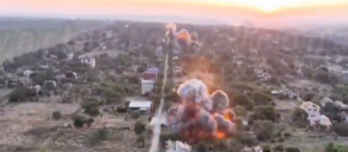 Βίντεο: Ρωσικές βόμβες UMPB πλήττουν προσωρινό σημείο ανάπτυξης των ουκρανικών Ενόπλων Δυνάμεων κοντά στο Σαντόβε