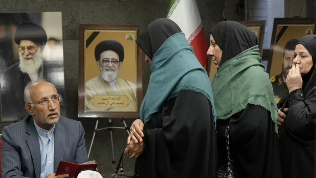 Ιράν: Στις κάλπες σήμερα οι πολίτες για τις επαναληπτικές προεδρικές εκλογές