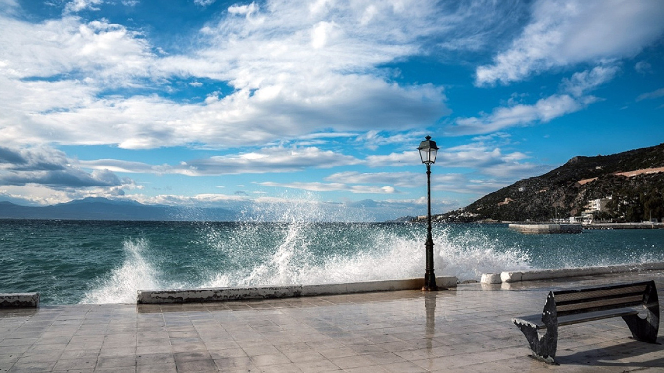 Καιρός: Άνοδος της θερμοκρασίας και 7 μποφόρ οι βοριάδες στο Αιγαίο σήμερα