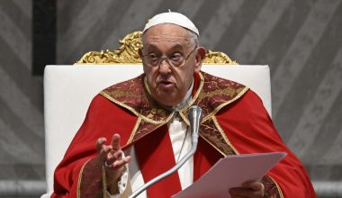 Πάπας Φραγκίσκος: Ελάχιστες μέρες μετά την εκδίωξη του Αρχιεπισκόπου Viganò μίλησε για… «έλλειμμα Δημοκρατίας»