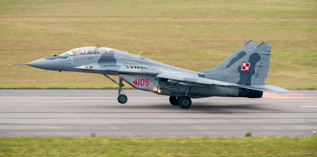 Ν.Τουσκ: «Θα στείλουμε MiG-29 στην Ουκρανία μόνο αν το ΝΑΤΟ τα αναπληρώσει με νέα μαχητικά»