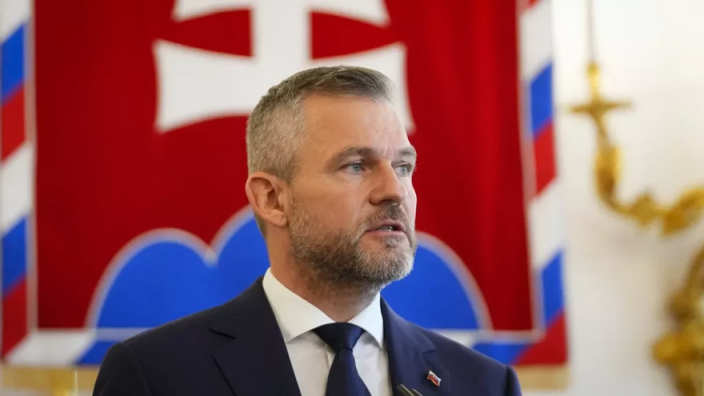 Πρόεδρος Σλοβακίας: «Το Κίεβο δεν θα λάβει “ελεύθερη διέλευση” στο ΝΑΤΟ στη Σύνοδο της Ουάσιγκτον»
