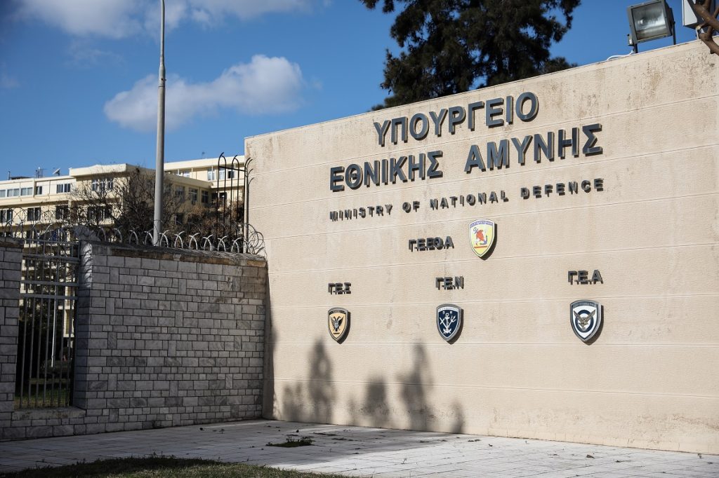 Παρασημοφόρηση για τους αρχηγούς των Ενόπλων Δυνάμεων – Σταυρός Αξίας και Τιμής Α’