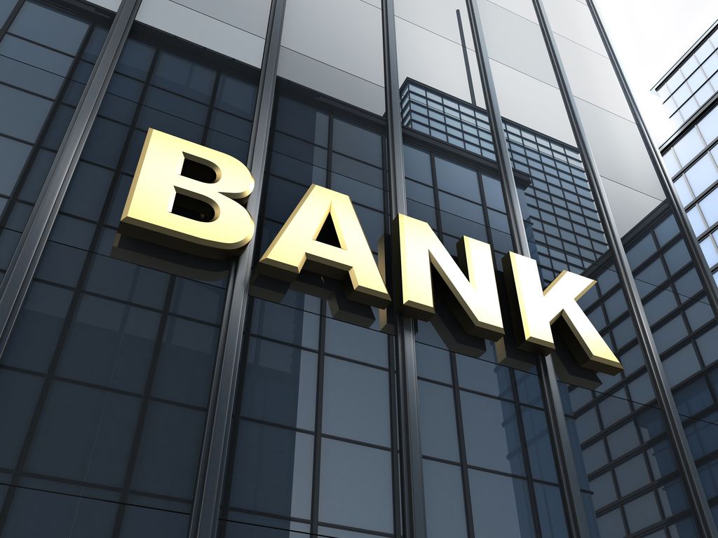 Στην Ευρωζώνη «τρέμουν» τις «σκιώδεις» τράπεζες: Κατέχουν περιουσιακά στοιχεία ύψους 42,9 τρισ.ευρώ