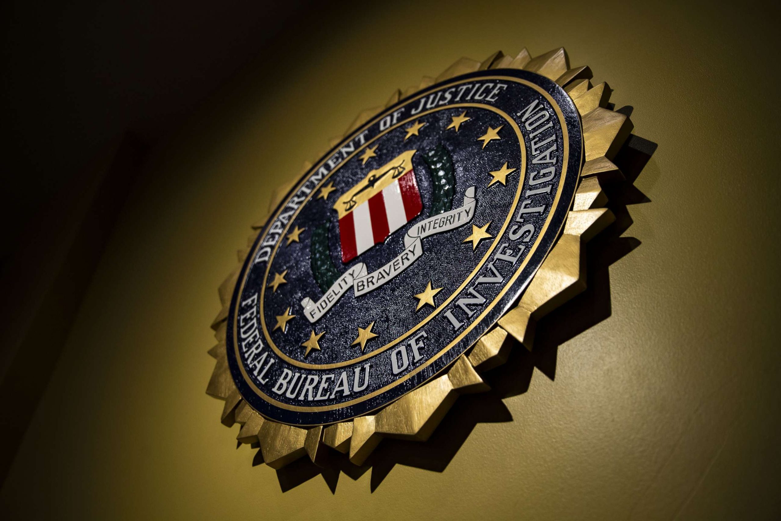 FBI: «Ο 20χρονος δολοφόνος Τόμας Μάθιου Κρούκς δεν είχε κανένα ψυχολογικό πρόβλημα» – «Το ερευνούμε ως τρομοκρατική πράξη»