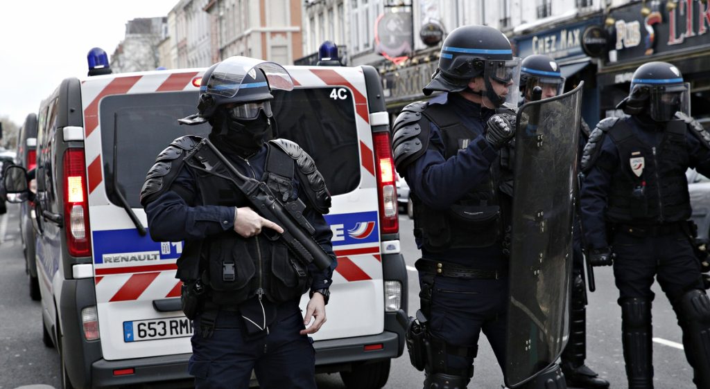 Γαλλία: Ένας άνδρας πυροβόλησε σε πάρτι γενεθλίων και σκότωσε τρεις ανθρώπους