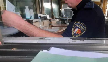 Μας κάνουν πλάκα οι Σκοπιανοί: Διακριτικά με το όνομα «Μακεδονία» οι αστυνομικοί τους! (φωτό)