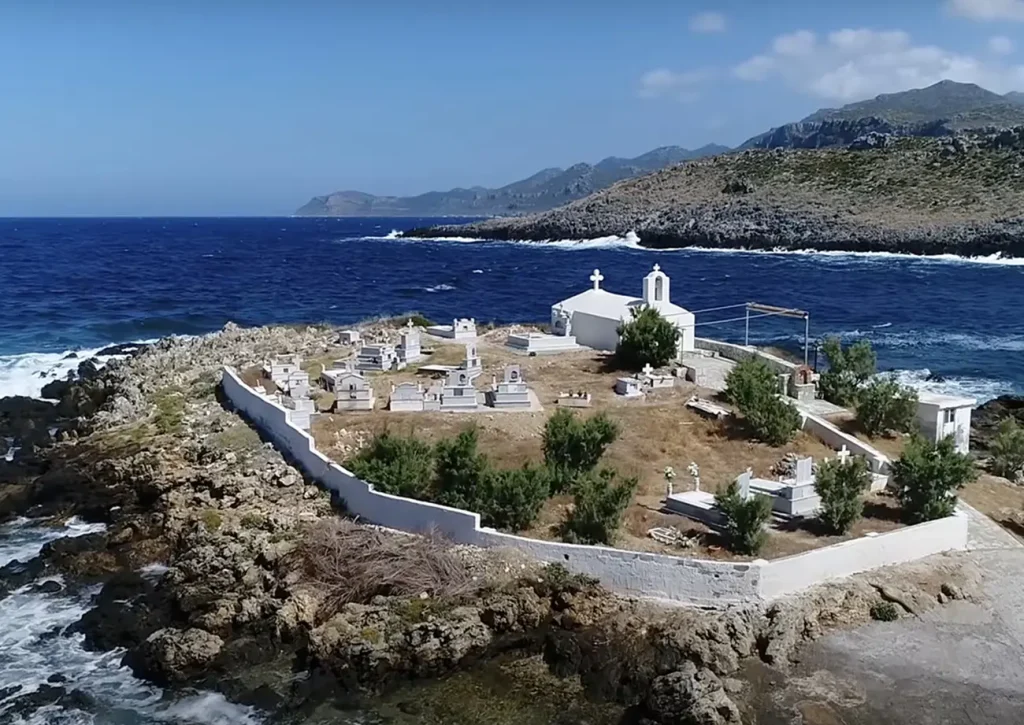 Μονεμβασιά: Ποιο είναι το «νησί των νεκρών» – Απο τα «creepy» ελληνικά μέρη (βίντεο)