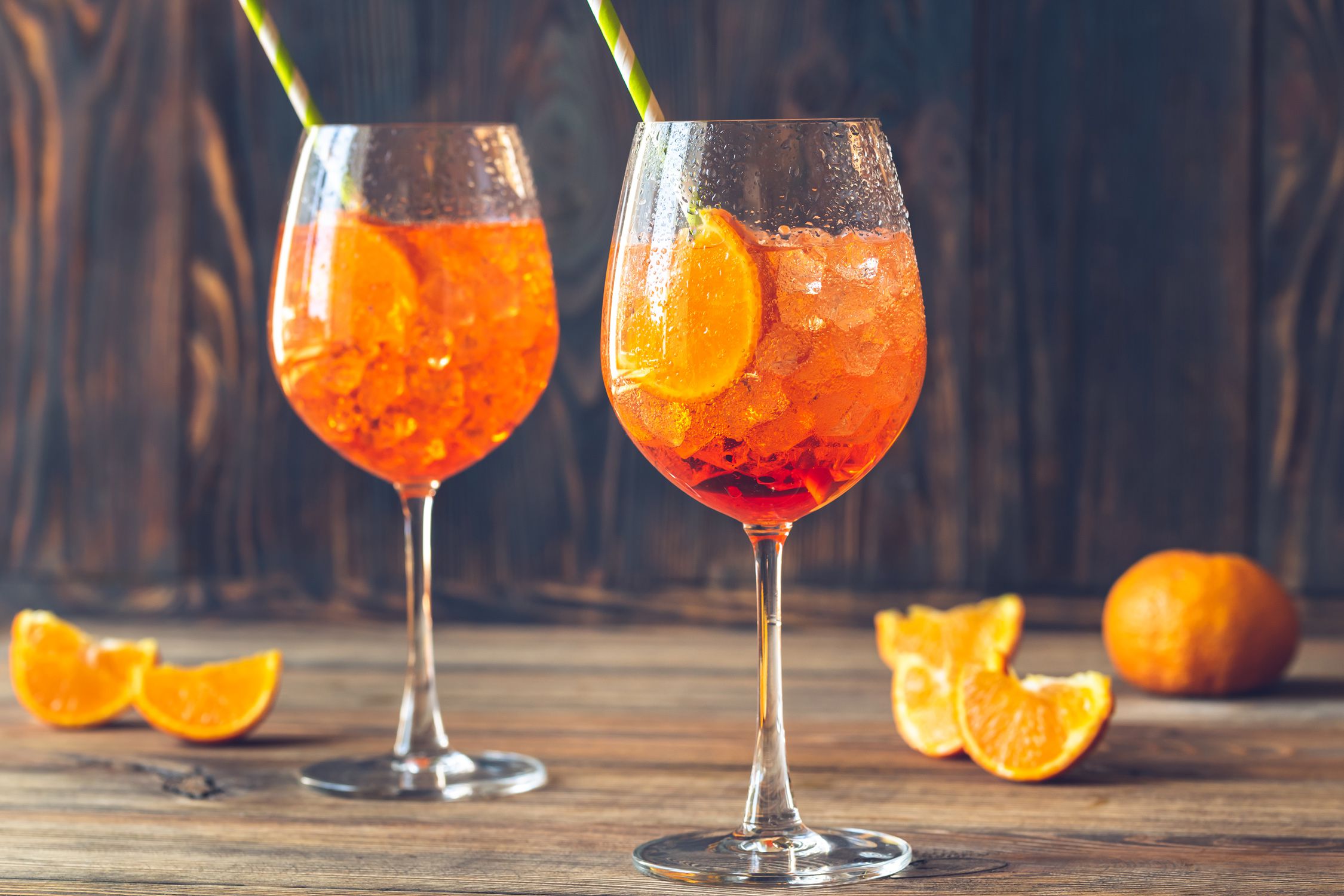 Το «Aperol Spritz» θεωρείται το «top» καλοκαιρινό ποτό – Ποια είναι η ιστορία του