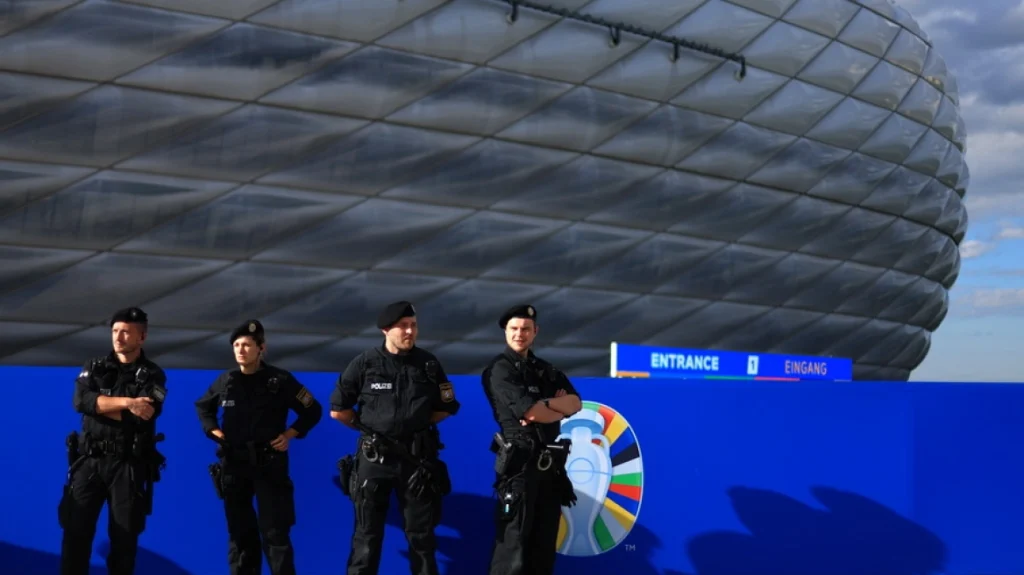 Οι γερμανικές Αρχές απέτρεψαν τρομοκρατικό χτύπημα του ISIS πριν τον τελικό του Euro 2024 σύμφωνα με τη Sun 