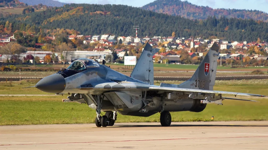 Σλοβακία: Παρέλαβε τα πρώτα F-16 για αντικατάσταση των MiG-29