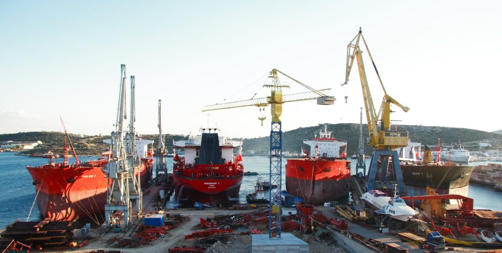 63χρονος εργάτης έχασε την ζωή του στα ναυπηγεία Σαλαμίνας – Εκτελούσε εργασίες σε πλοίο