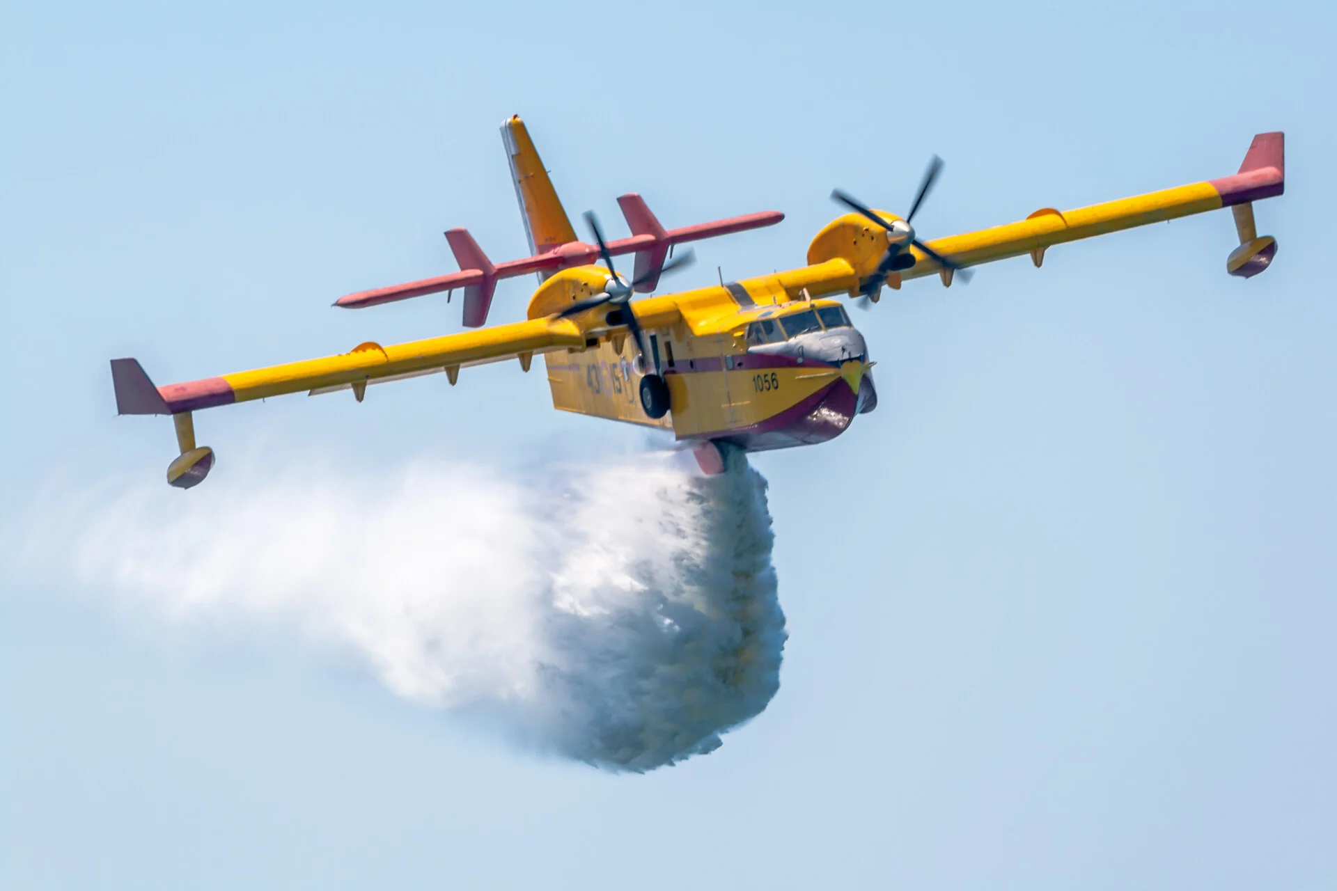 Canadair: Έρχεται νυχτερινό επίδομα για τους τεχνικούς