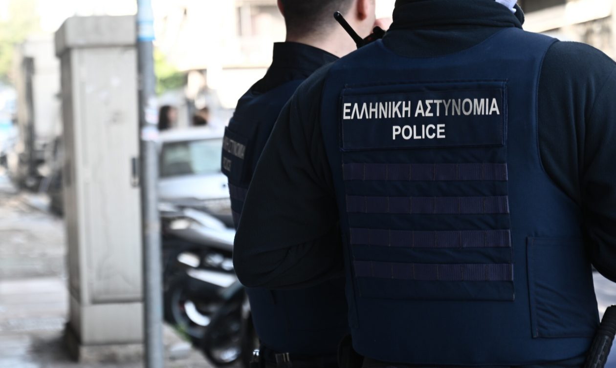 Άρτα: Ληστές «μπούκαραν» σε σπίτι και έκλεψαν την κάμερα ασφαλείας και κοσμήματα