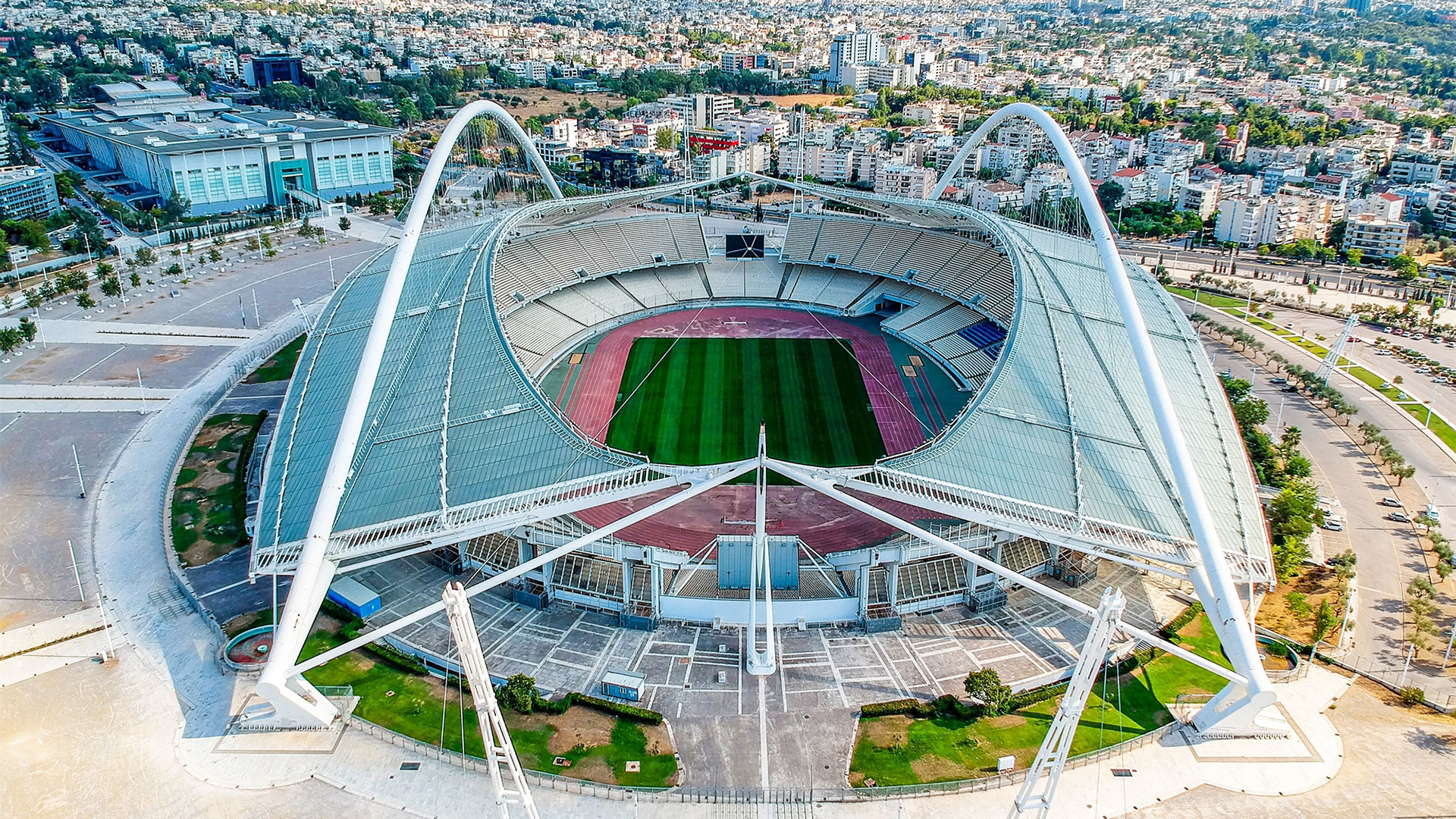 Αθήνα: 4 συλλήψεις στο ΟΑΚΑ για κατοχή ναρκωτικών και πυροτεχνημάτων (φωτο)