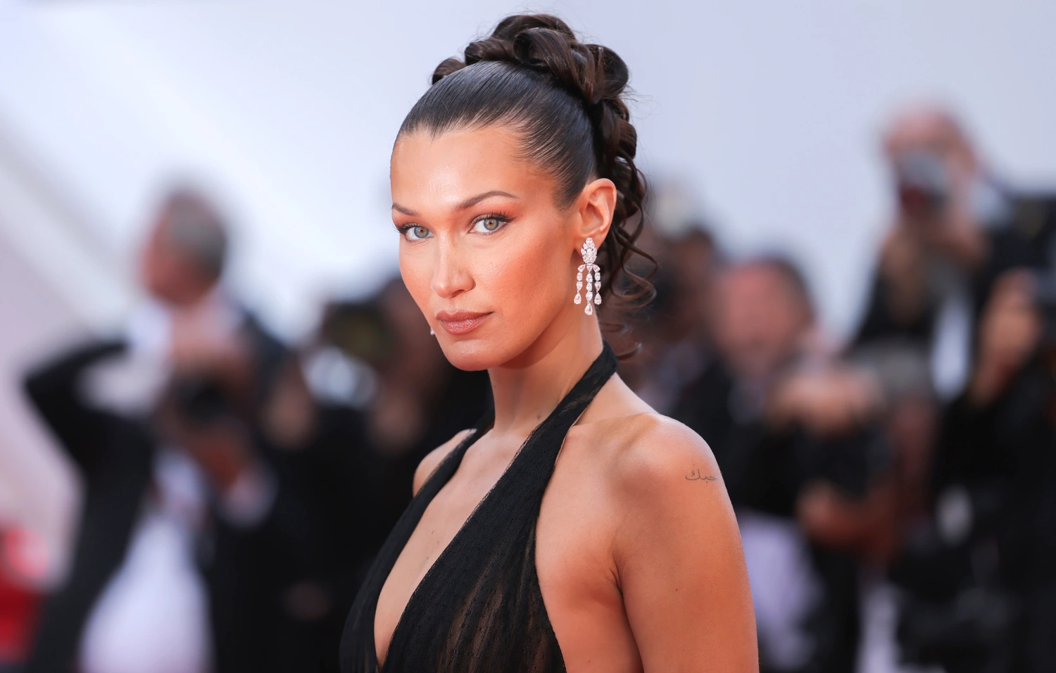 Bella Hadid: «Δεν γνώριζα για τα αιματηρά γεγονότα του Μονάχου το 1972»