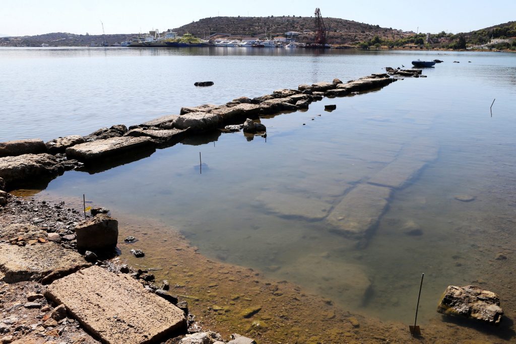 Σαλαμίνα: Νέα ευρήματα από την υποβρύχια έρευνα του αρχαίου δημοσίου κτιρίου (φωτο)