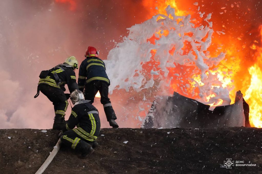 Κτυπήθηκαν διυλιστήρια στην Ουκρανία από ρωσικά drone Geran