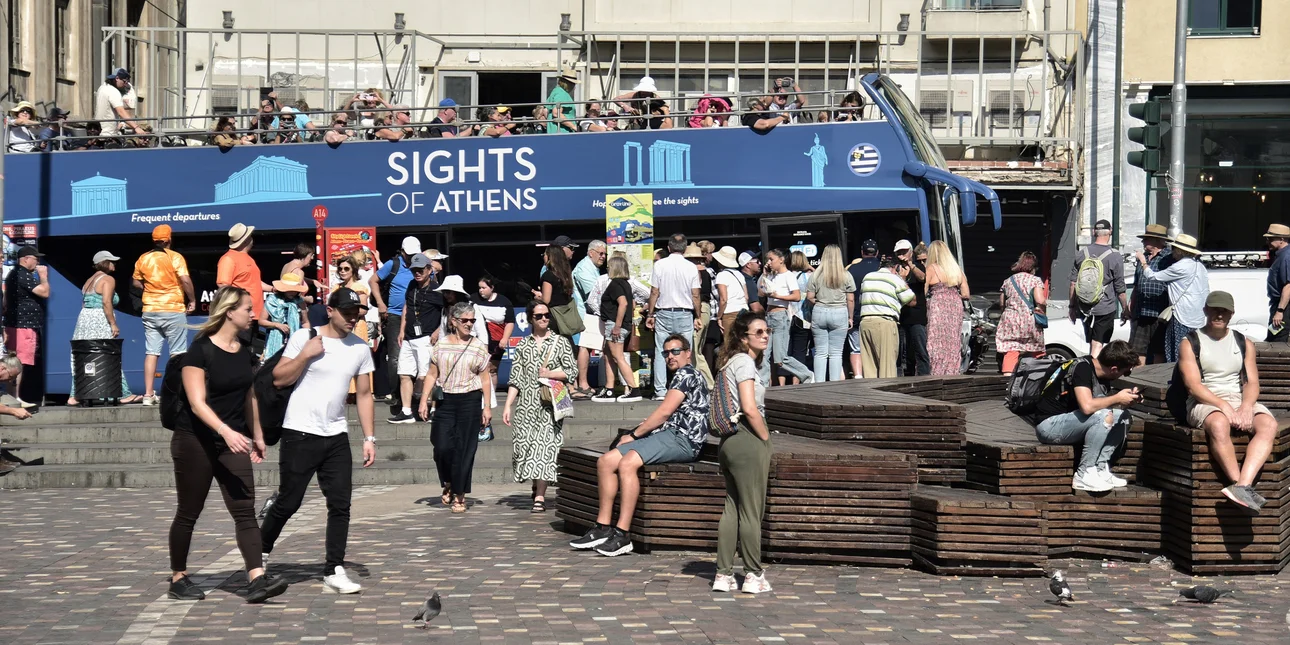 Το ΥΠΕΣ «δελεάζει» τις ΜΚΟ να εγγραφούν για να μπορούν να λαμβάνουν ευκολότερα χρηματοδότηση