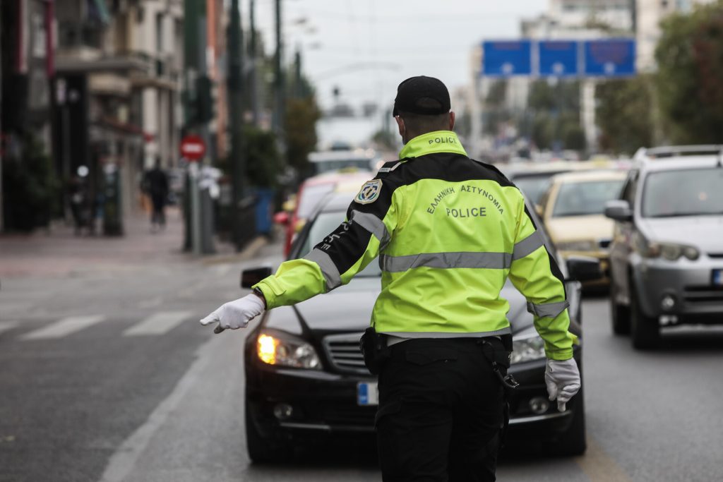 Οδηγός βρισκόταν στην Κρήτη και έλαβε κλήση για τροχαία παράβαση στην Μύκονο