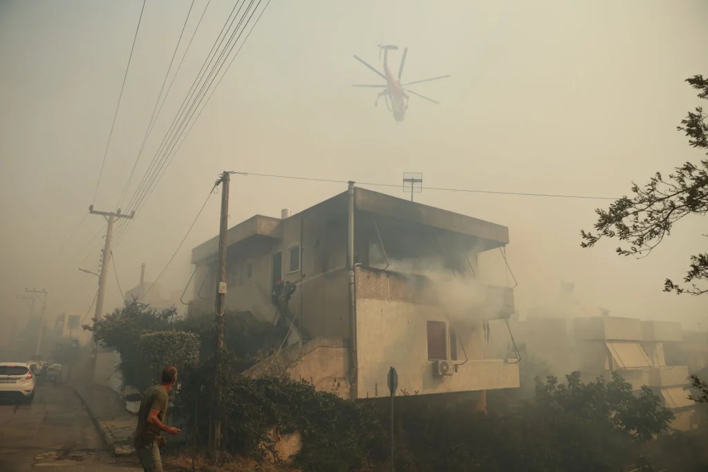 Αττική: Ανοίγει το κλειστό γυμναστήριο για τη φιλοξενία πυρόπληκτων