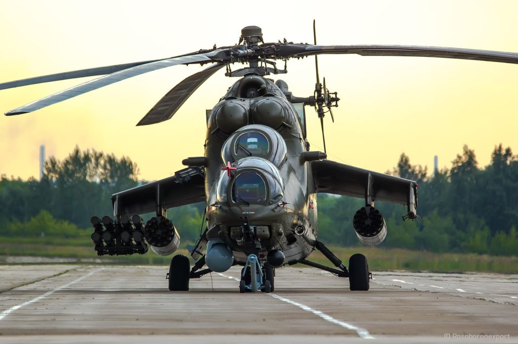 Ρωσικά Mil Mi-35 κατά των ουκρανικών τεθωρακισμένων στο Κουρσκ (βίντεο)