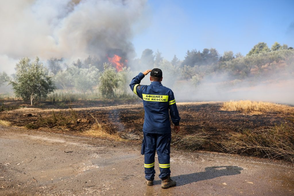 Φωτιά στο Ηράκλειο – Ισχυρή κινητοποίηση της Πυροσβεστικής 