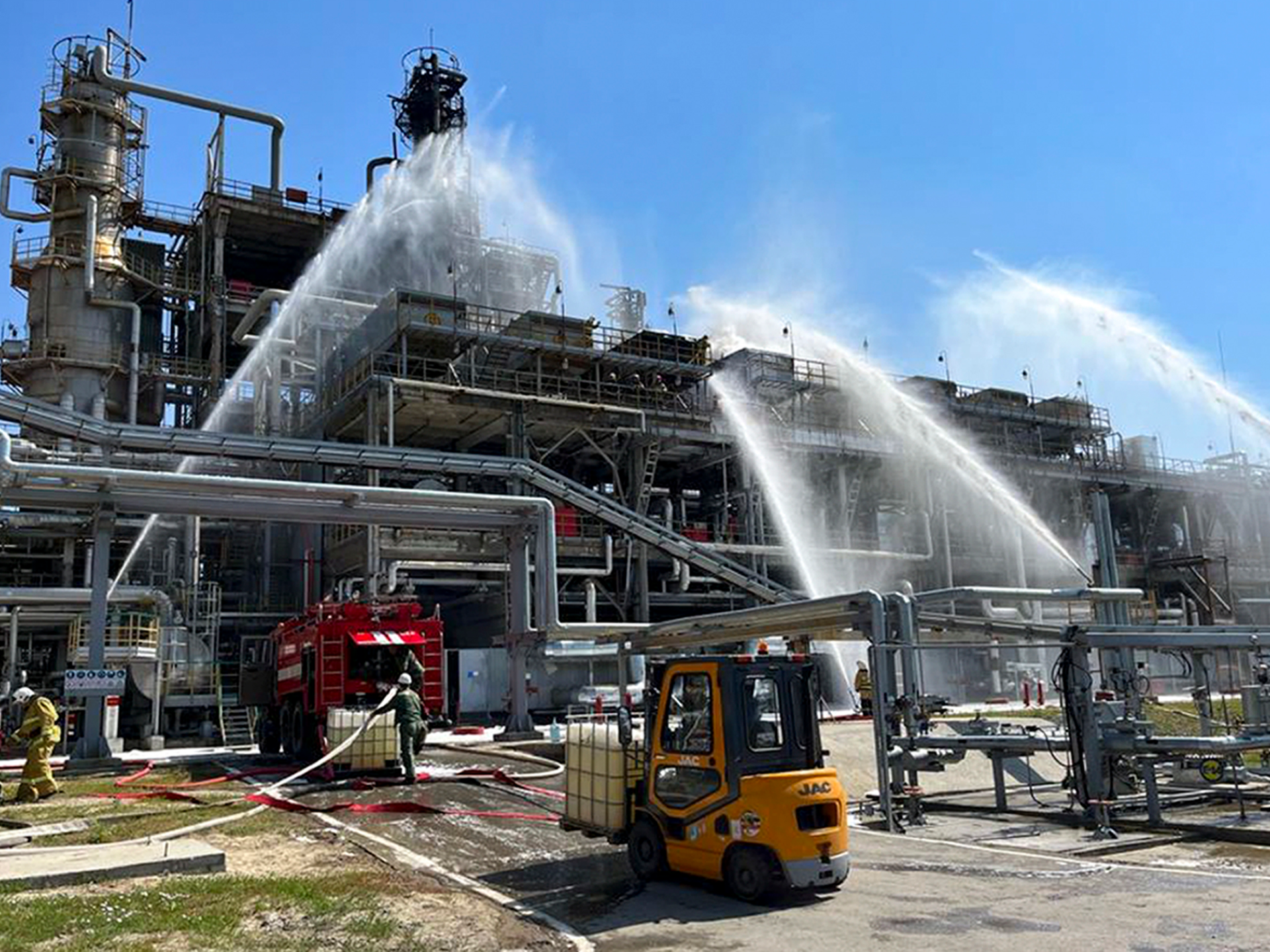 Ρωσικές υποδομές ενέργειας κοντά στη Μόσχα κτύπησε η Ουκρανία