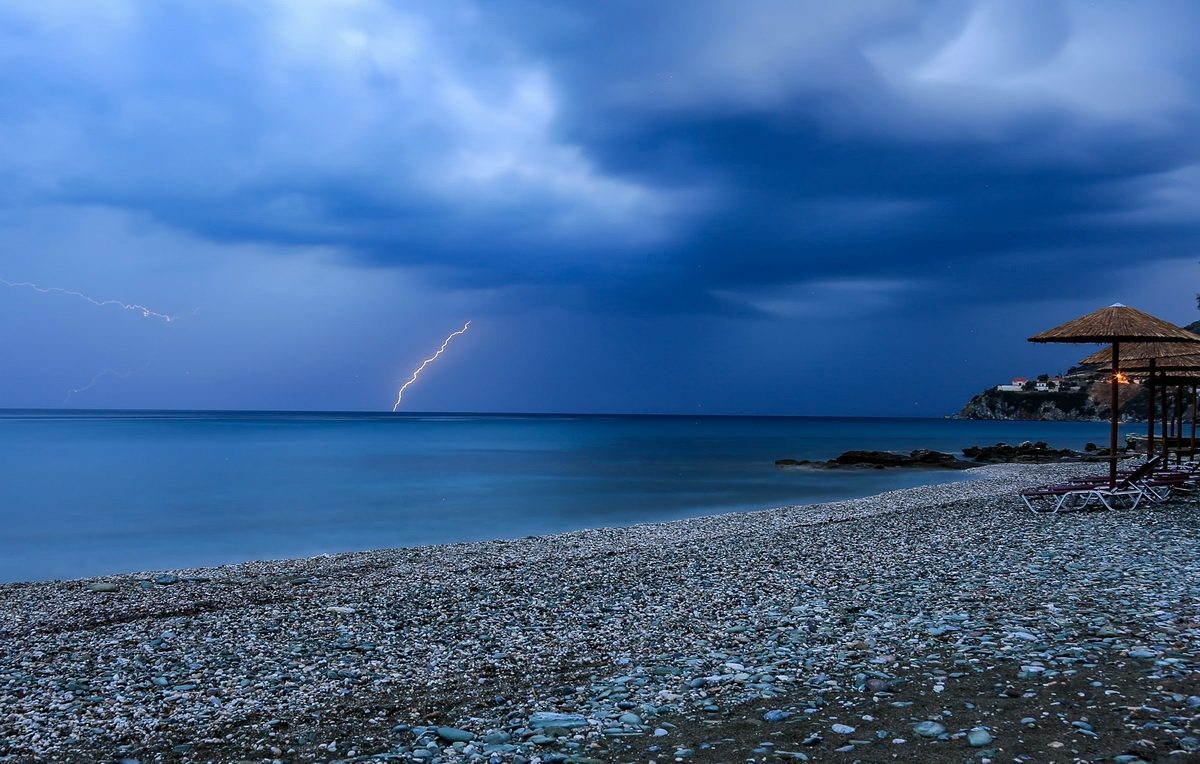 Καιρός: Νέο κύμα κακοκαιρίας το Σαββατοκύριακο