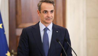 Με τον Γερμανό αντικαγκελάριο Ρ.Χάμπεκ συναντήθηκε στη Θεσσαλονίκη ο Κ.Μητσοτάκης