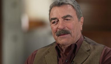 Tom Selleck: Ανησύχησαν οι φανς με την εμφάνιση του ηθοποιού – Γερασμένος με παραπάνω κιλά (φωτο)