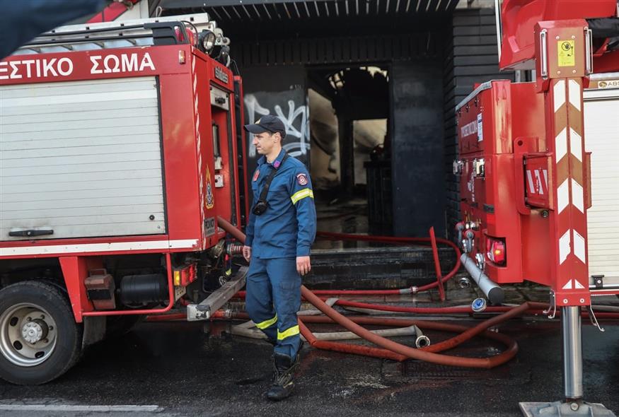 Φωτιά στο «Πιάτσα Καλαμάκι» στο Χαλάνδρι – Κινητοποίηση της Πυροσβεστικής (upd)