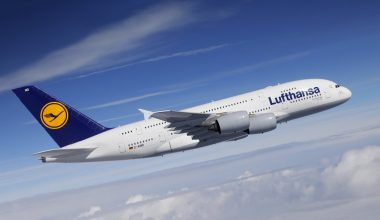 Lufthansa: Αναστέλλει τις πτήσεις από και προς Τελ Αβίβ και Τεχεράνη μέχρι τις 14 Οκτωβρίου