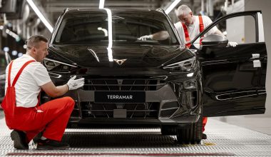 Ξεκίνησε η παραγωγή του CUPRA Terramar στο εργοστάσιο της Audi στο Γκιόρ