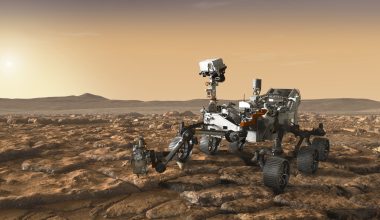 NASA: Το Mars Perseverance Rover εντόπισε στον Άρη έναν περίεργο ασπρόμαυρο βράχο (φώτο)